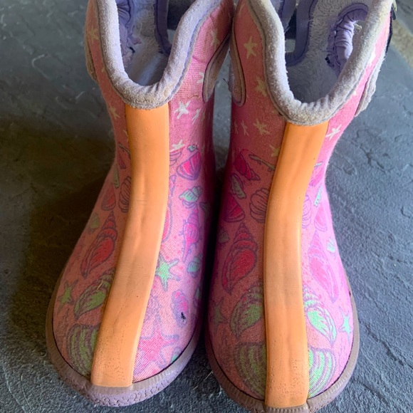 Mud winter boots toddler size 8 - Picture 1 of 5